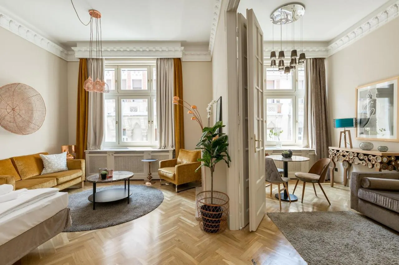 Apartment Danube Dream Home In The Absolute Center Budapest